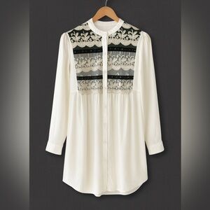 Vintage Y2K PINKY Women's Embroidered‎ Lace Sheer Button Front Fully Lined Tunic